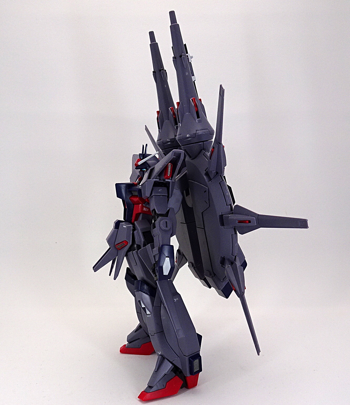 ガンプラ HGCE 1/144 機動戦士ガンダムSEED DESTINY レジェンド