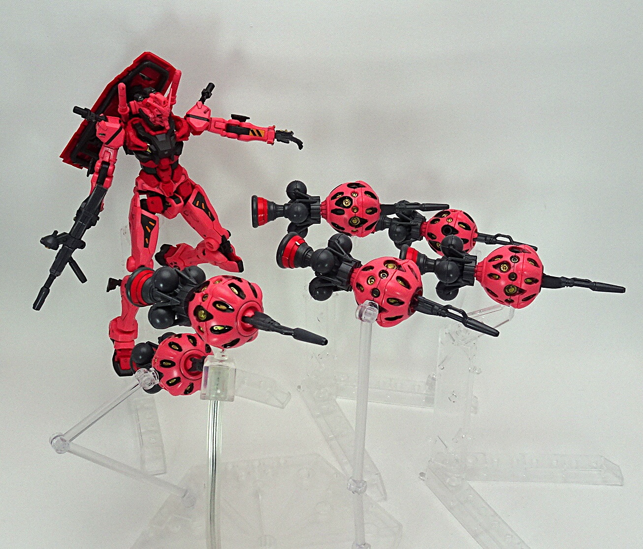 プレミアムバンダイ HGUC 1/1/44 機動戦士Gundam GQuuuuuuX 赤い