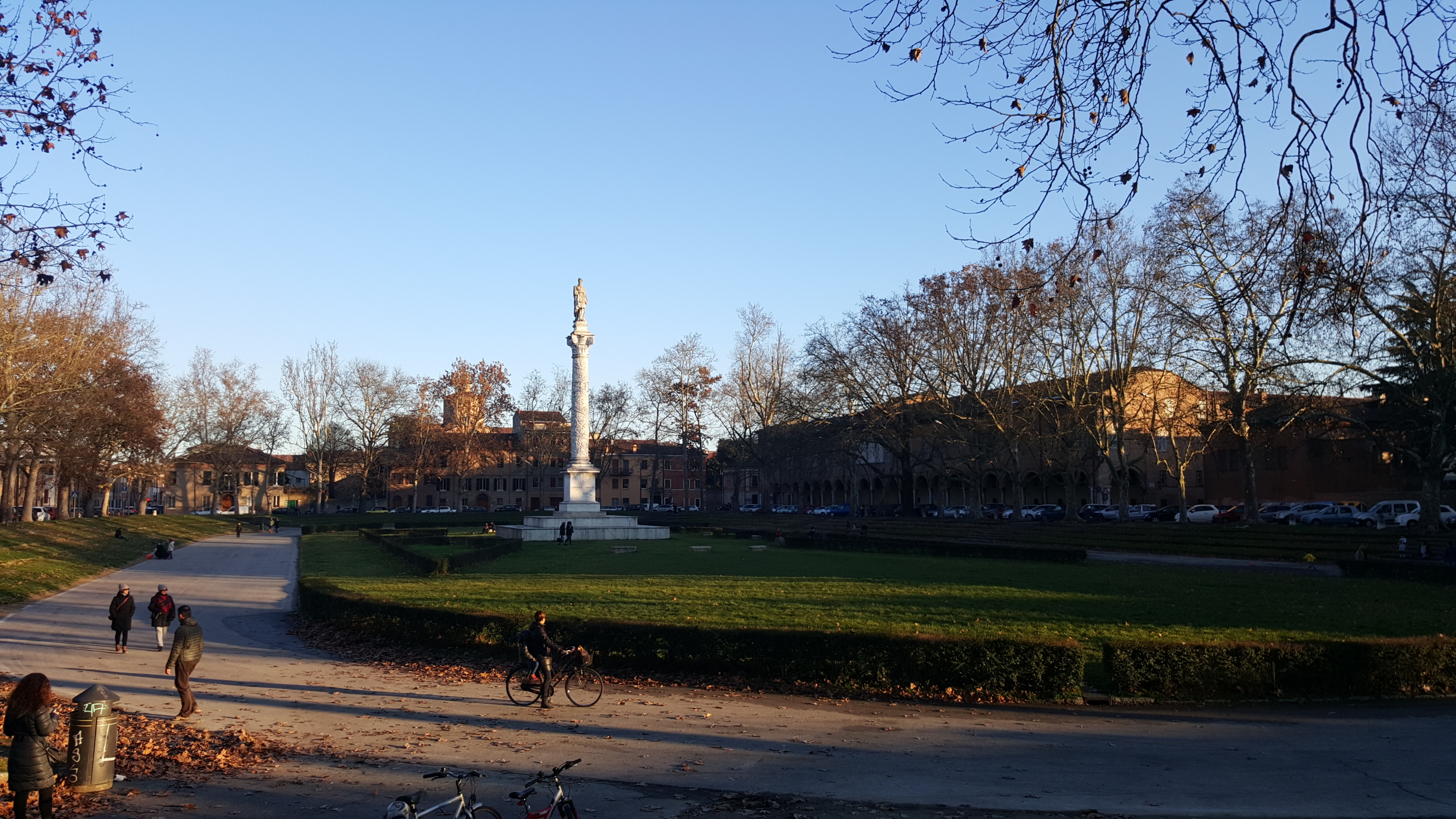 Piazza Ariostea