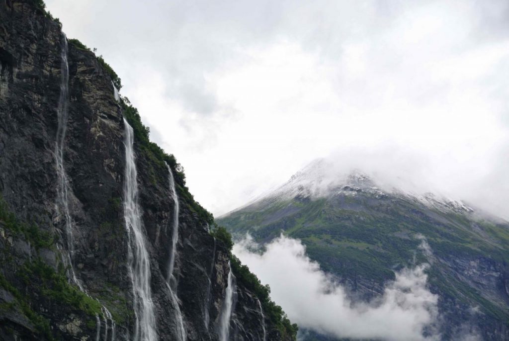 Seven Sisters Waterval