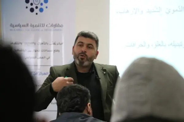 تناولت المحاضرة الجذور التاريخية للمشروع الإيراني وأهم مرتكزاته، وتناولت أيضاً الأصول العقدية والقومية التي تم على أساسها صياغة المشروع.