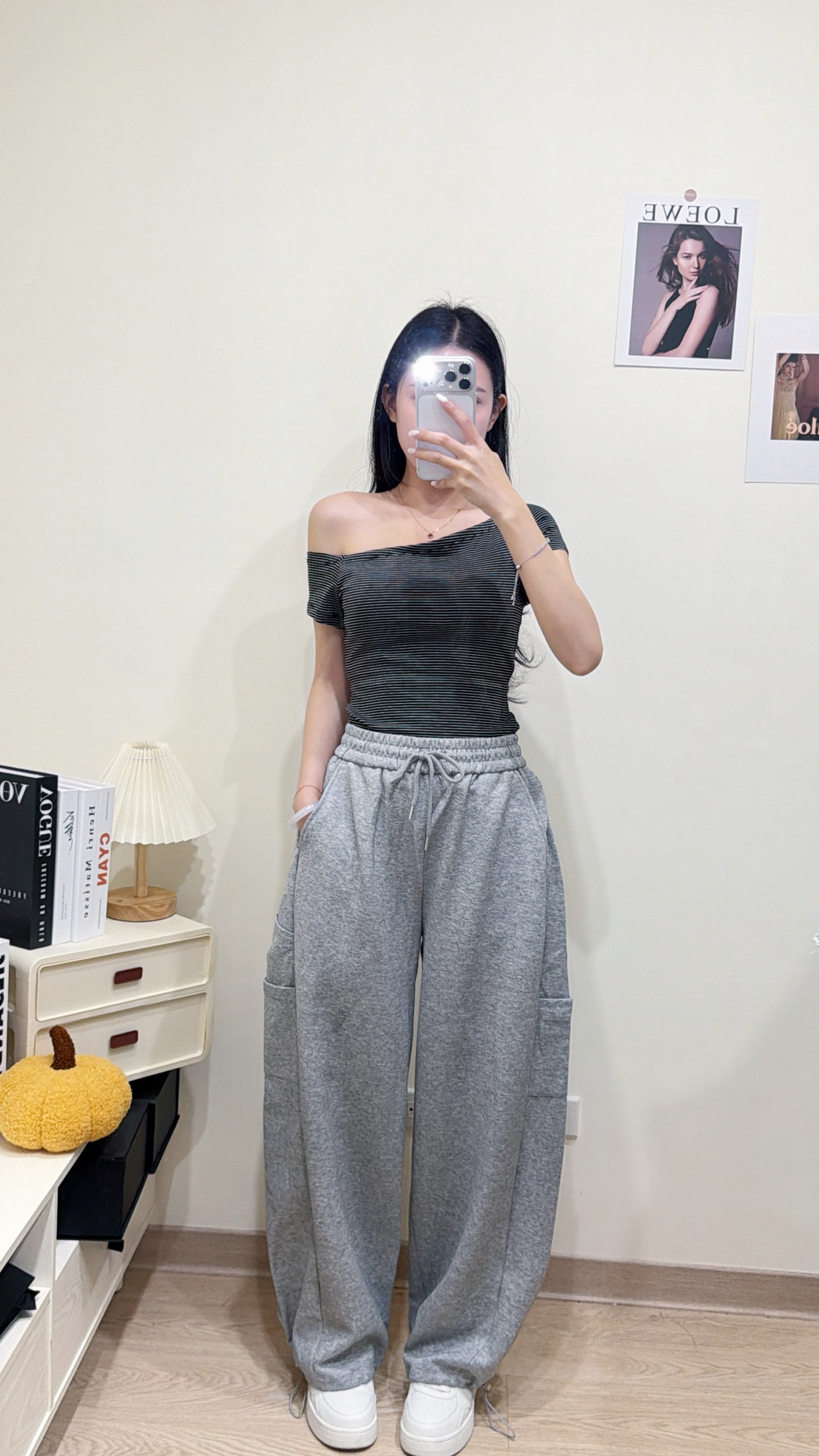 條紋斜肩Bra top