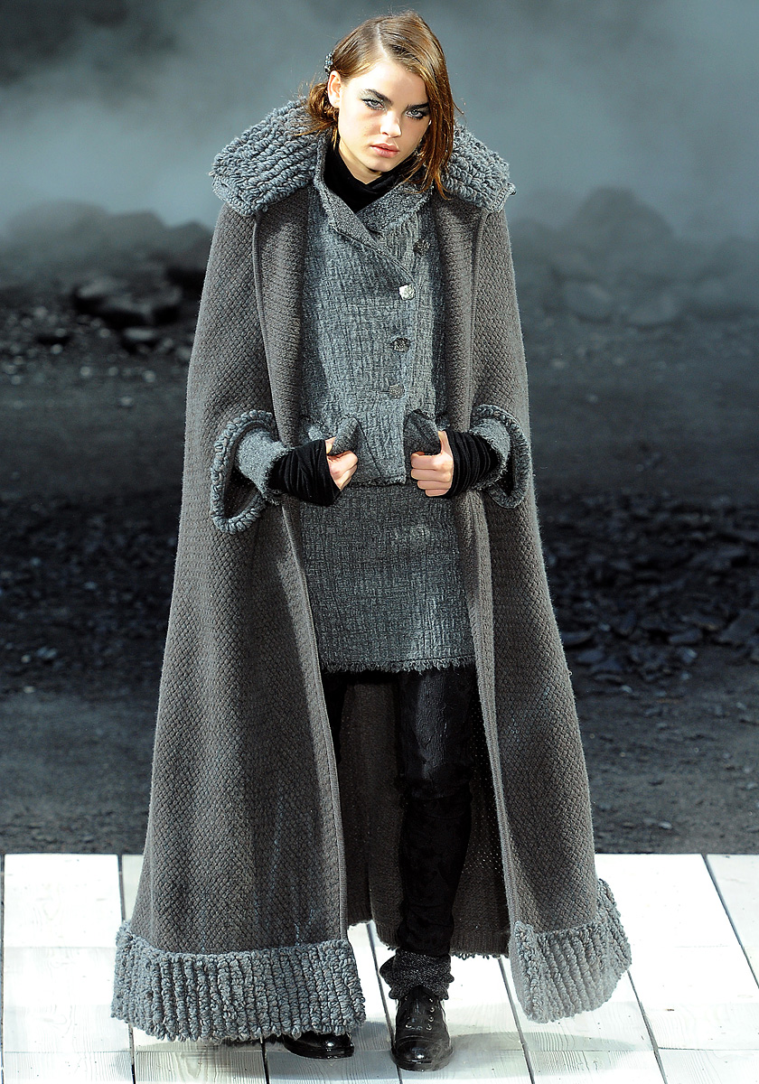 Chanel Fall 2011 – MFD – Multiple Fashion Disorder