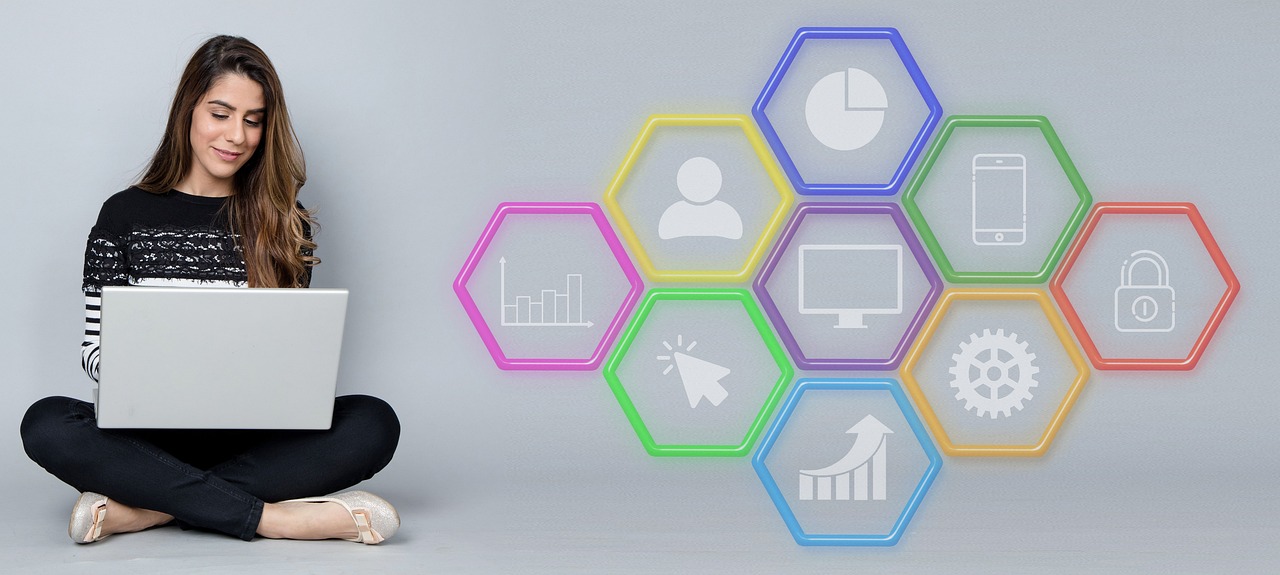 13 Best Web Analytics Tools of 2023: A Comprehensive Buyers Guide