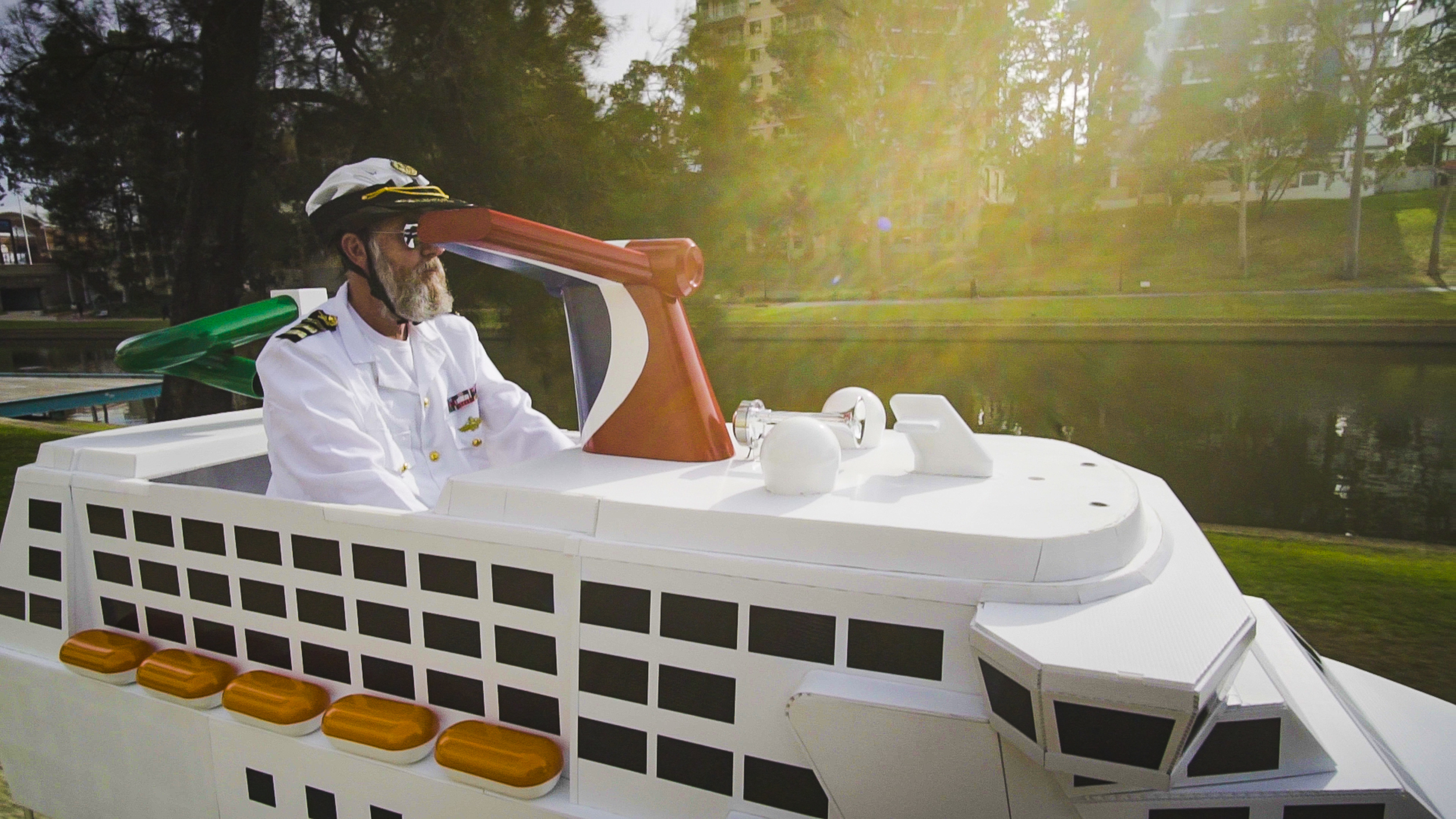 Red Engine Scc Builds Australia S Smallest Cruise Ship For