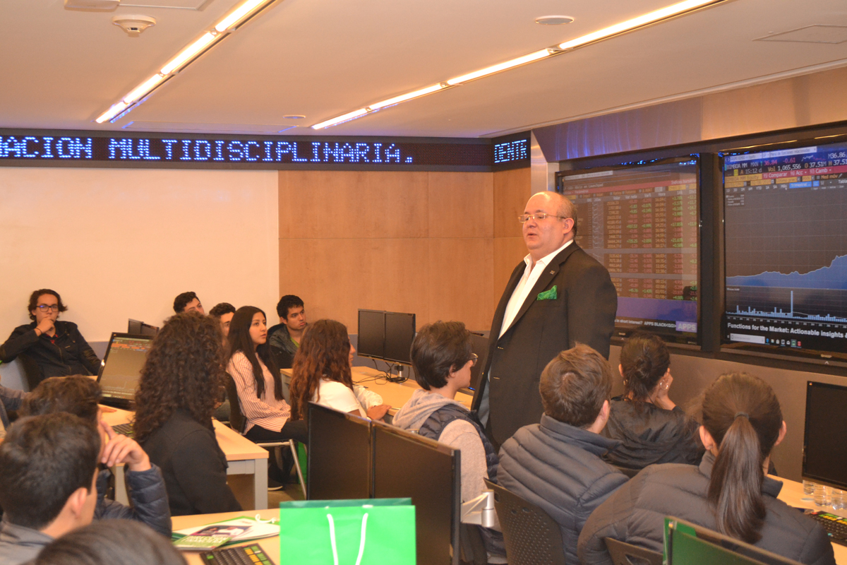 Pablo Galván en Sala Bloomberg