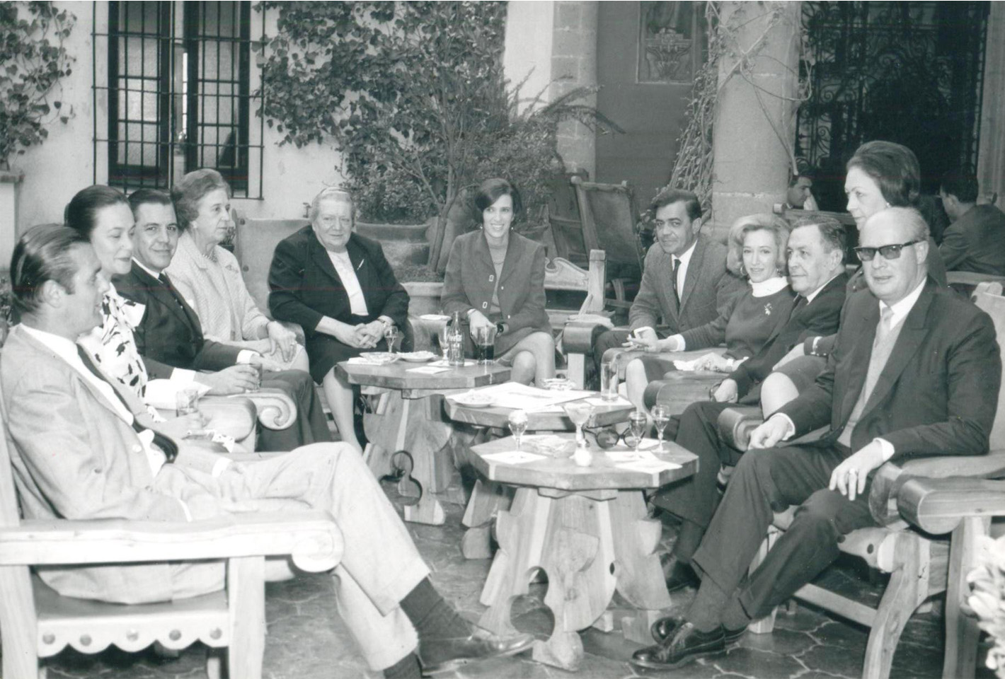 Reunión de hijos con nueras y yernos de Manuel Gómez Morin. Foto ITAM