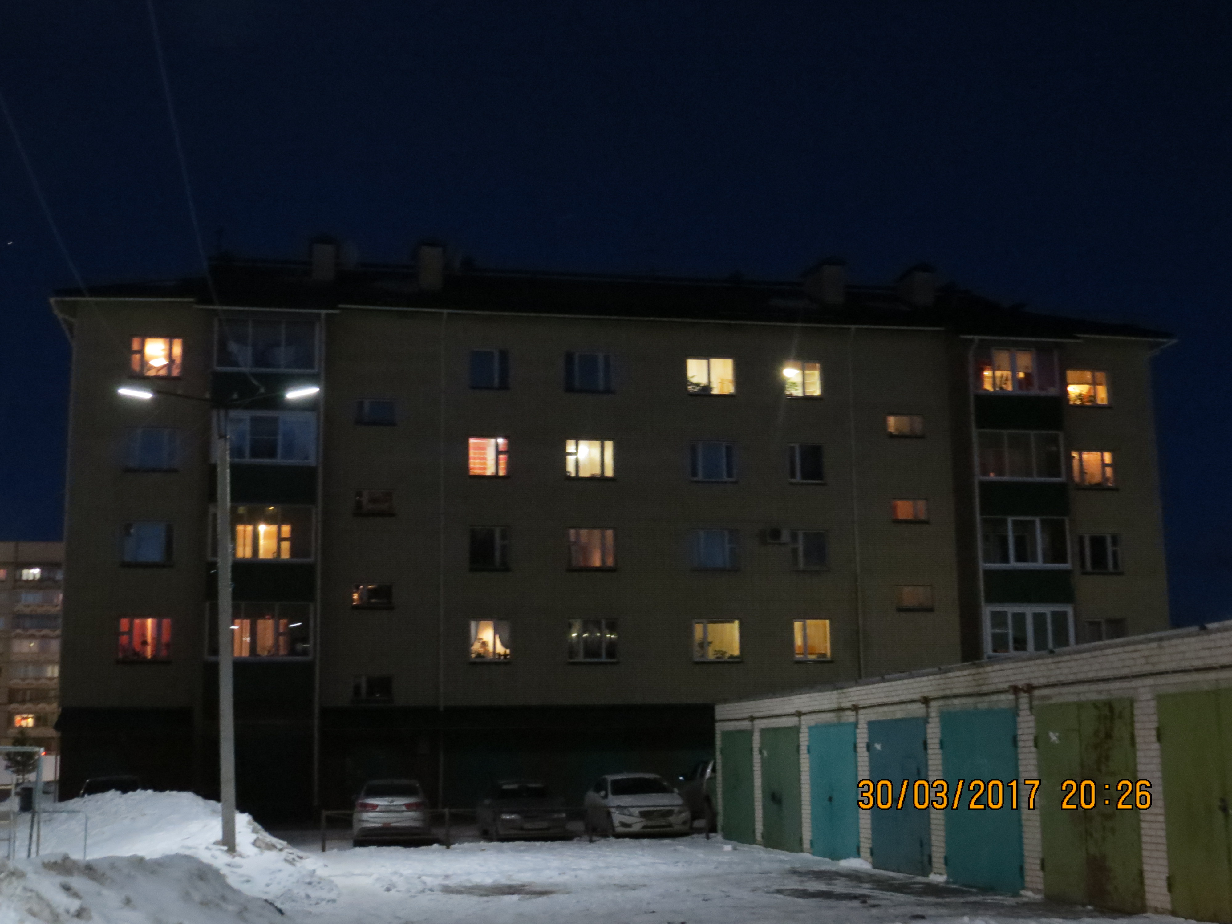 бульвар Интернационалистов, 11 — 13