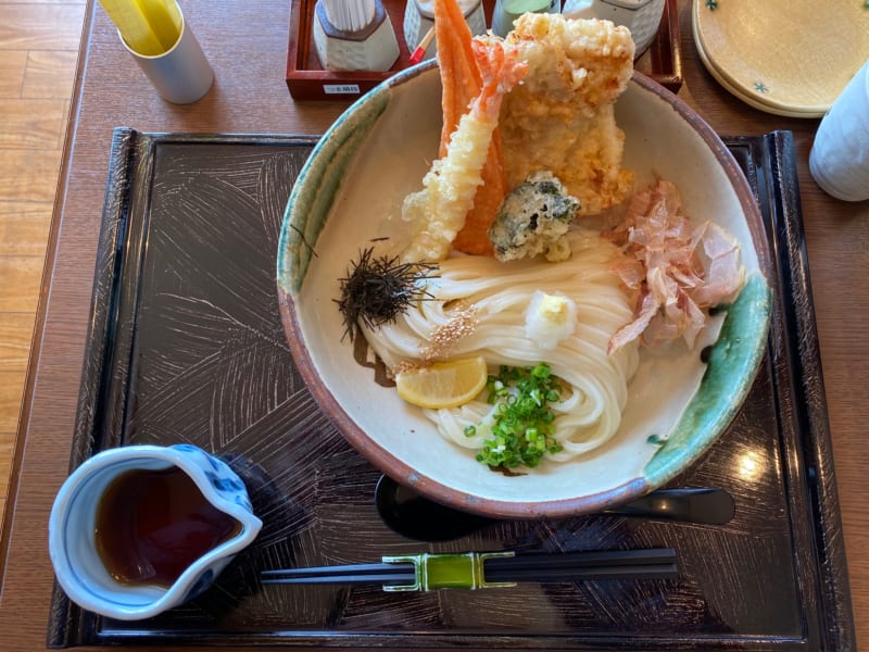 さぬきうどん佐和のぶっかけスペシャル