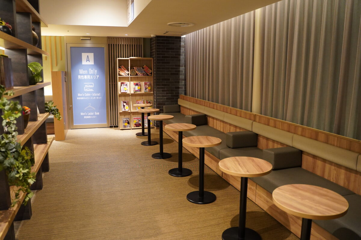 かじまちの湯SPA SOLANIのラウンジ