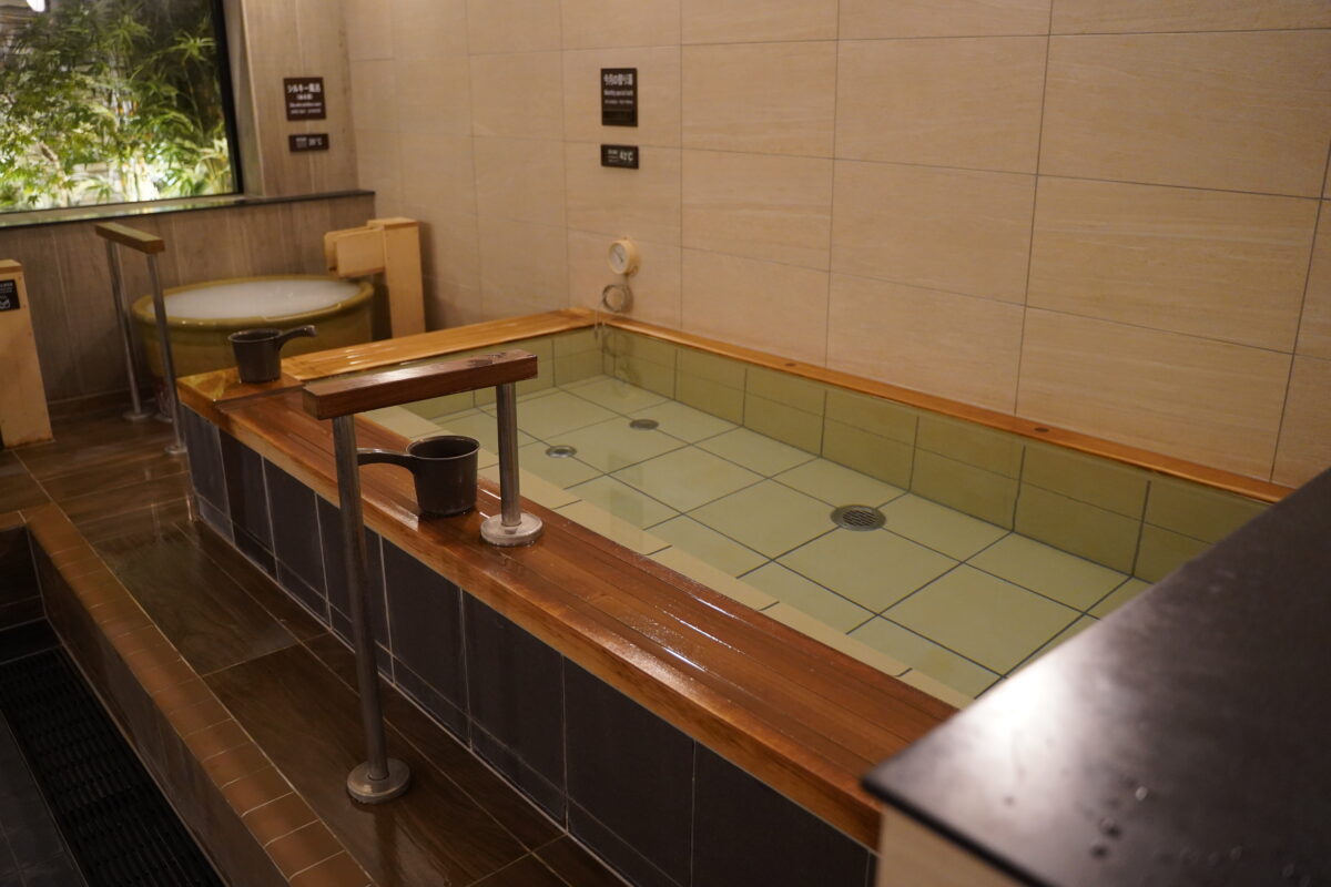 かじまちの湯SPA SOLANIの大浴場