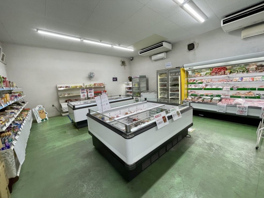 中部ハム工場直売所_店内
