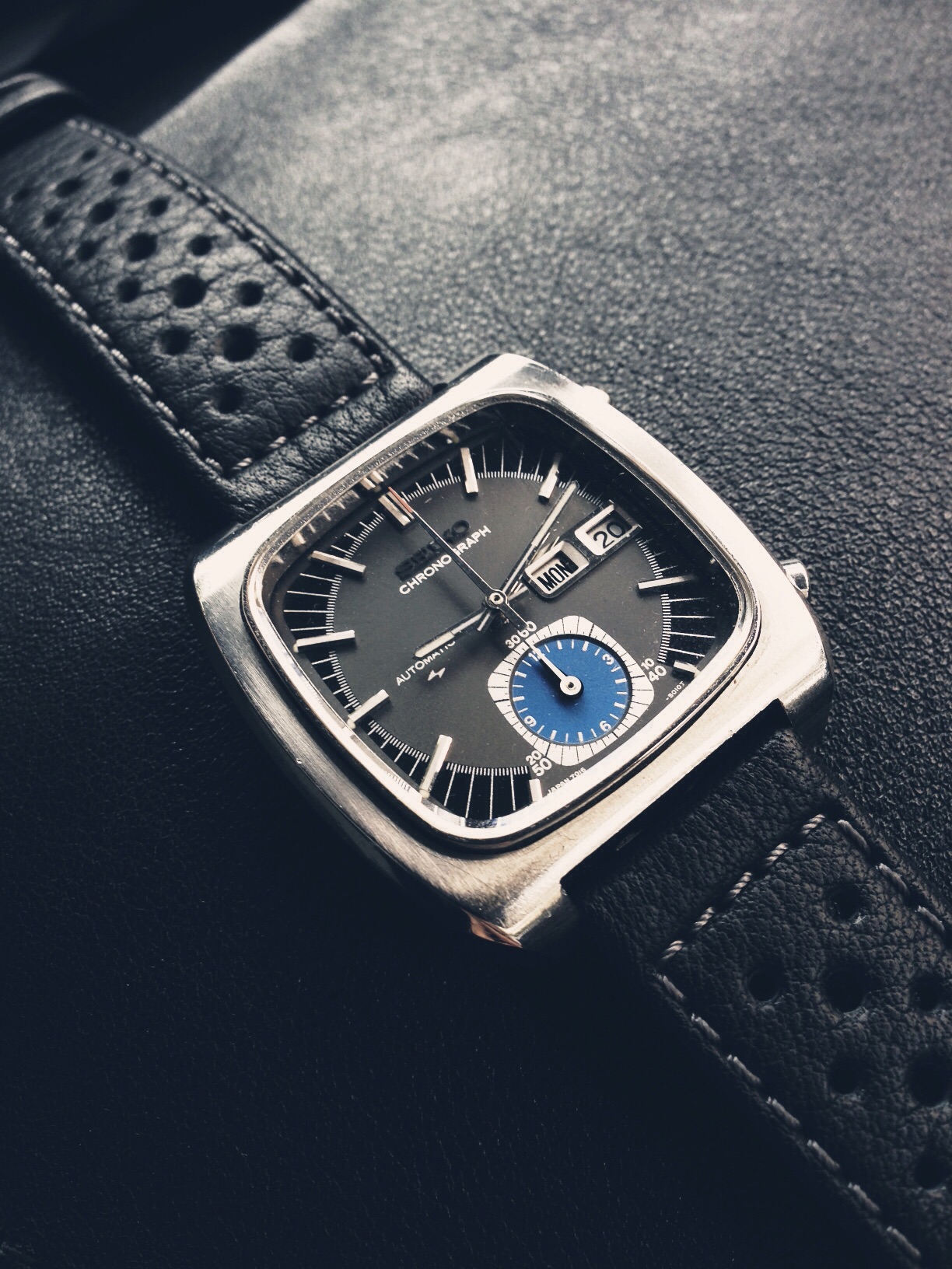 The Other Seiko Vintage Chronograph 7016 [by guest contributor