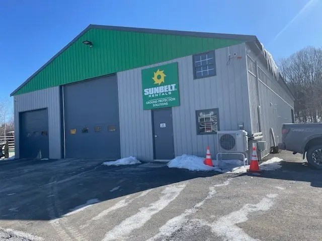 Albany, NY MSA - Equipment Rental Storage