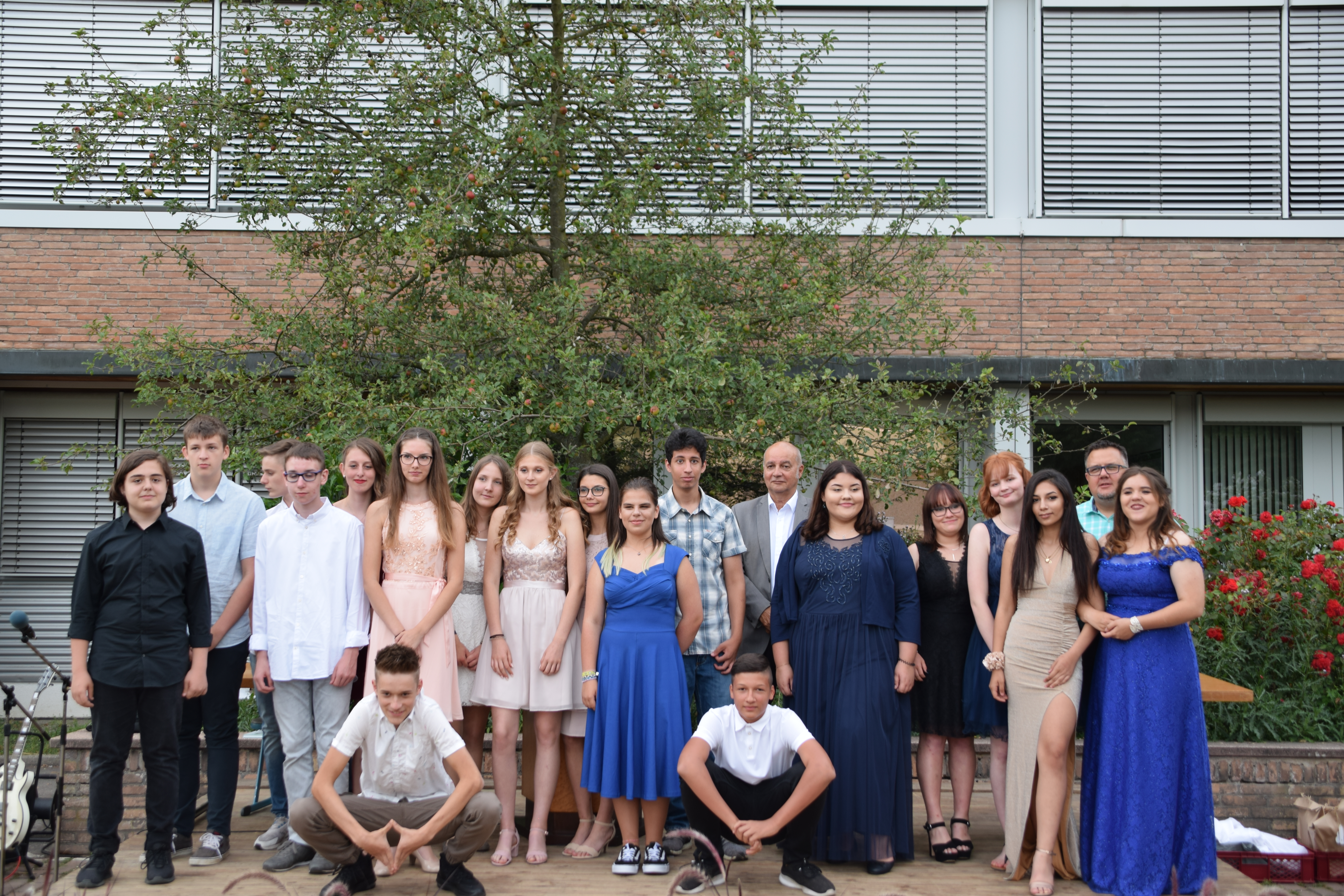 Abschlussfeier Der Klassen 9a B Und 10