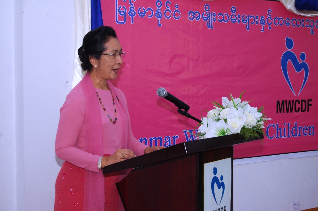 Delivering greeting speech by MWCDF's President Dr.Wai Wai Thar