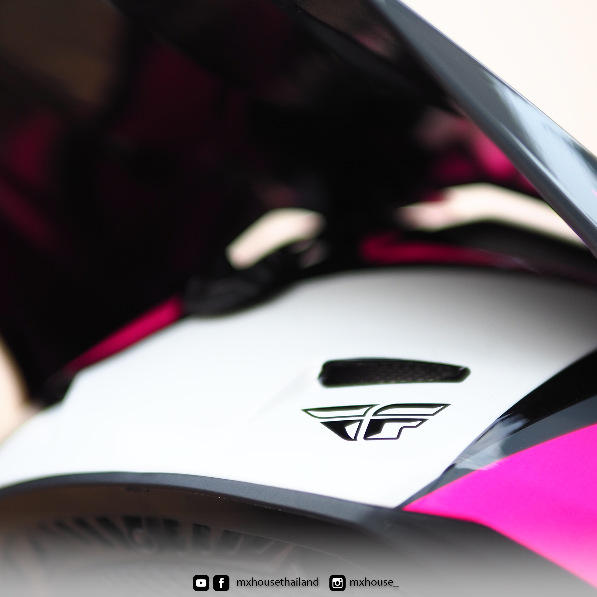 FLY Racing Elite Vigilant Pink / Black