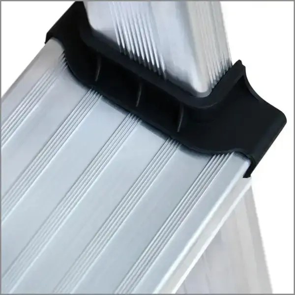 10 cm serrated surface