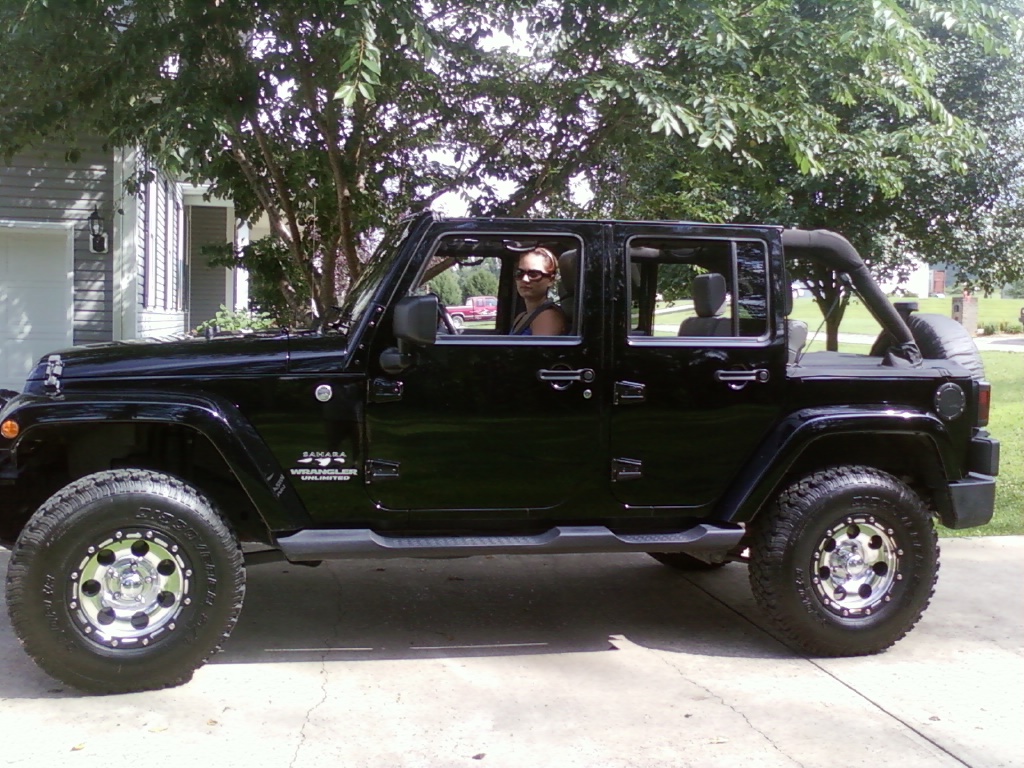 Cooper discoverer s/t maxx, 255/85r16, 123/120q, e (10 ply) 285/75/R16 or 255/85/R16 - Page 2 - JK-Forum.com - The top