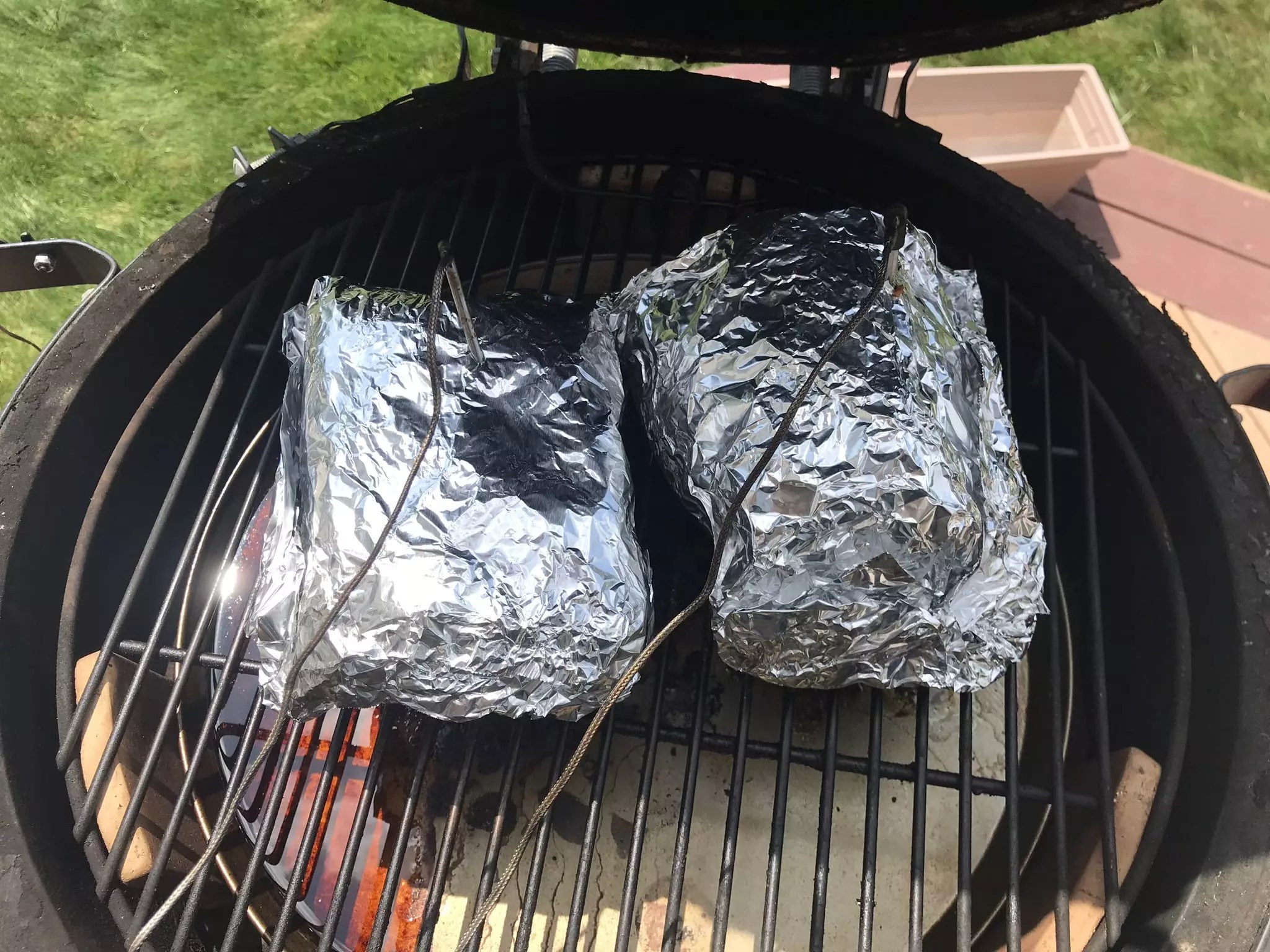 Pork Shoulder, Mustard & Raging River by Dizzy Pig Probed