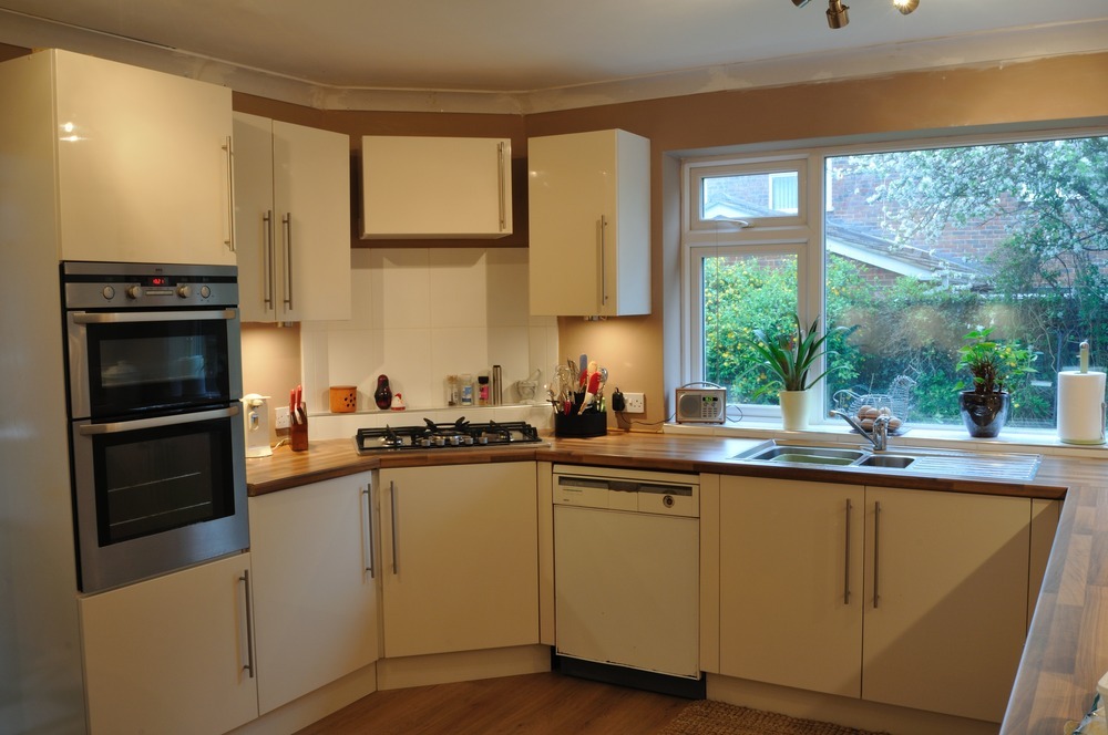 RS Plumbing And Tiling: 75% Feedback, Bathroom Fitter 