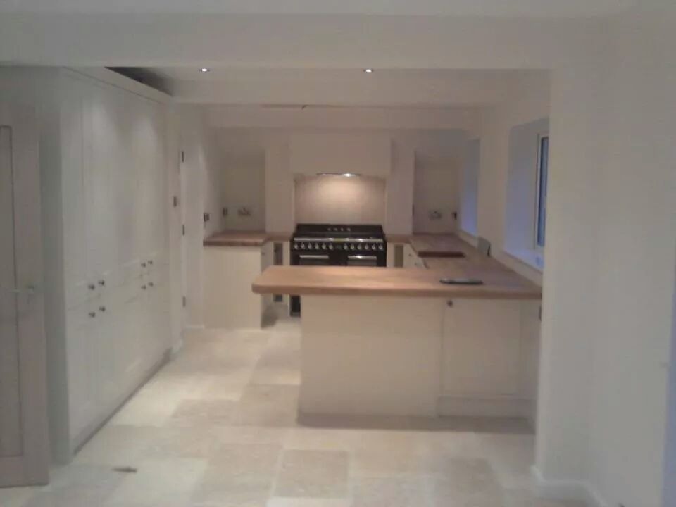 David Farrell: 67% Feedback, Bathroom Fitter, Kitchen 