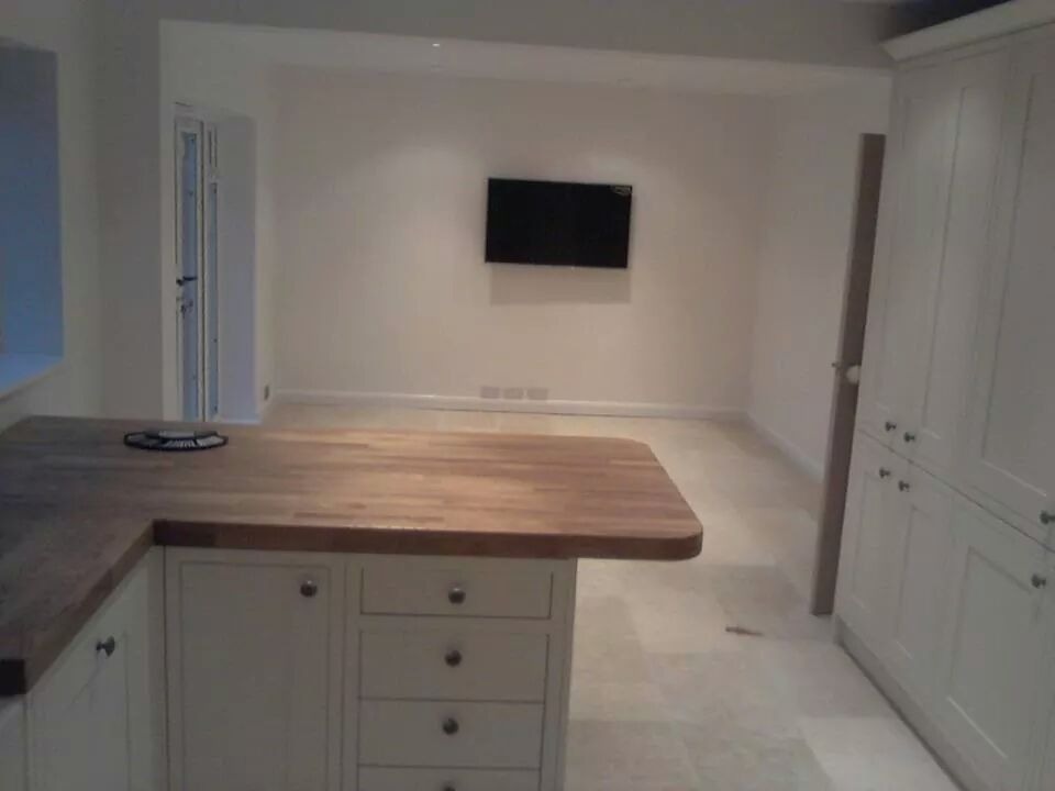 David Farrell: 67% Feedback, Bathroom Fitter, Kitchen 