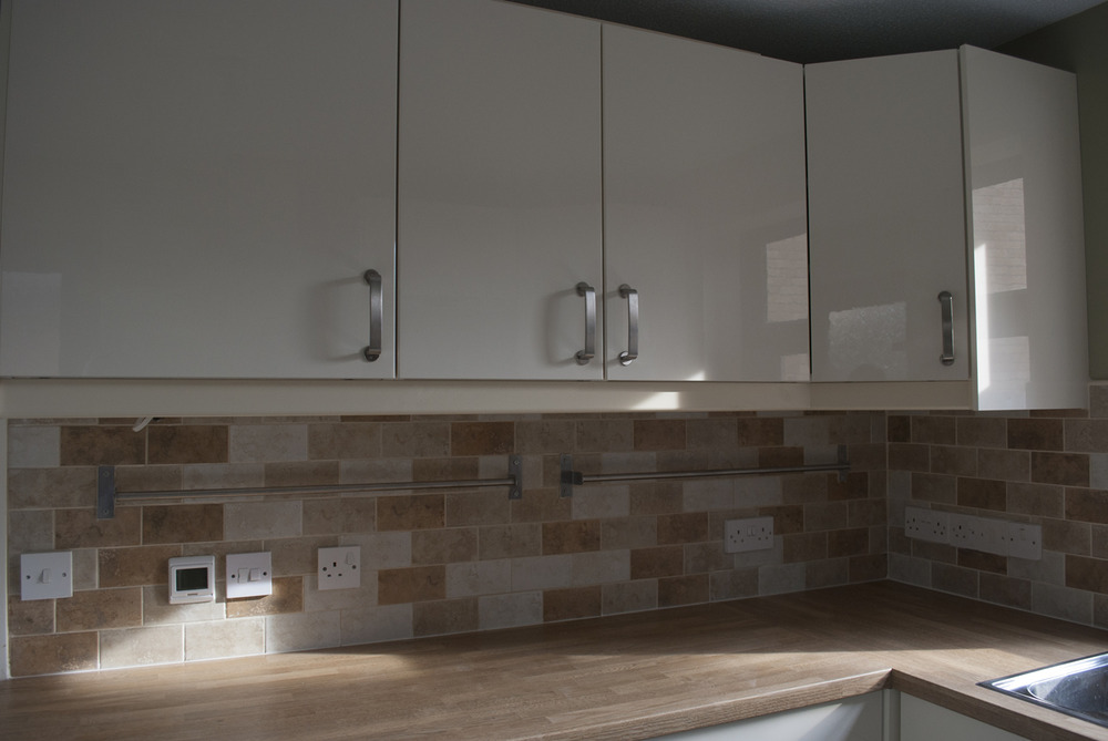 Monteray range consisting of over 20 elegant oak furniture pieces for kitchen, . C H Kitchen & Bathrooms: 78% Feedback, Bathroom Fitter