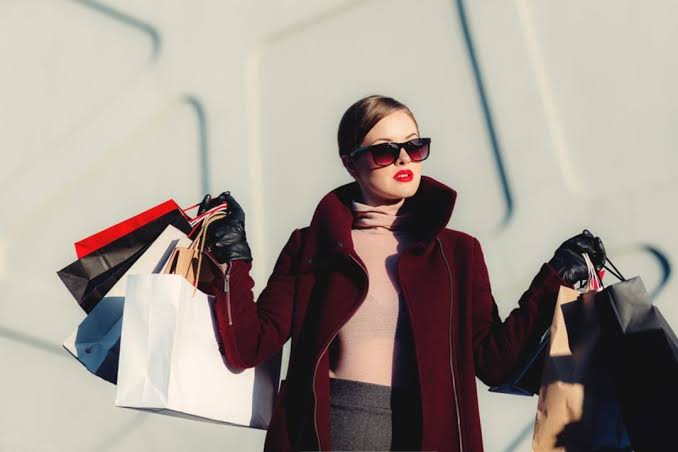 Read more about the article Luxury Fashion and Accessories