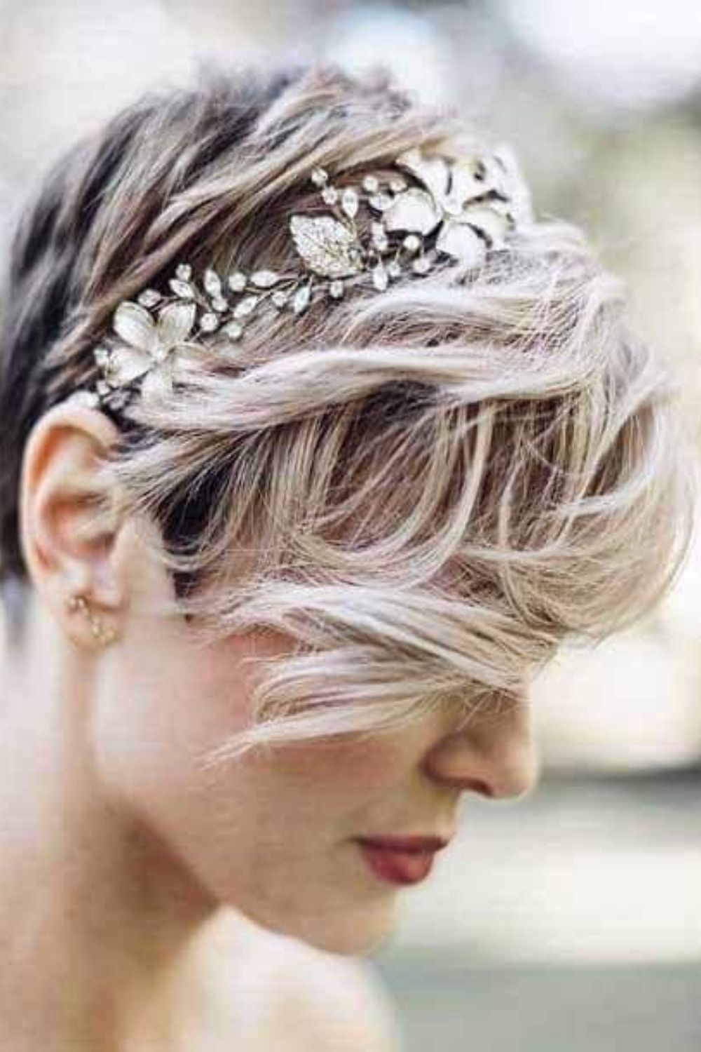 65 gorgeous homecoming hairstyles for short hair 2021