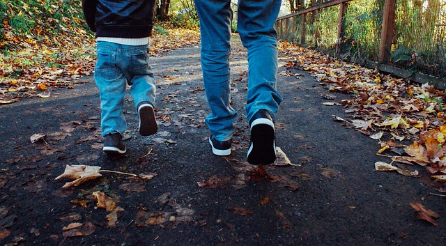 Apprendre à marcher avec