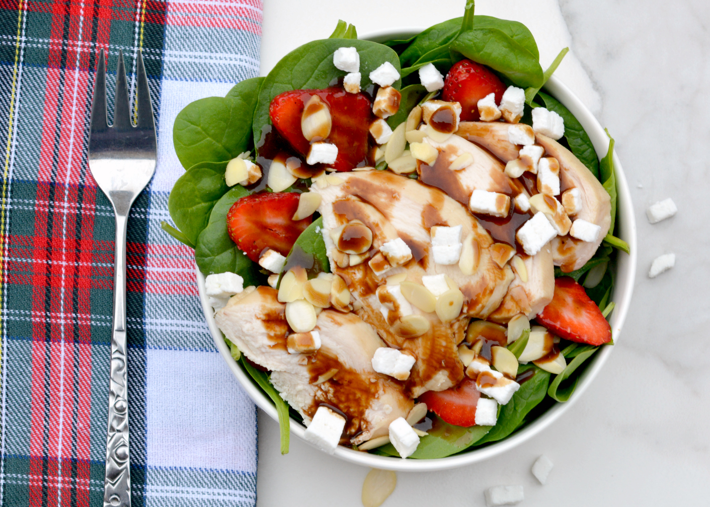 Strawberry and Spinach Salad: My Go-to Weekday Lunch