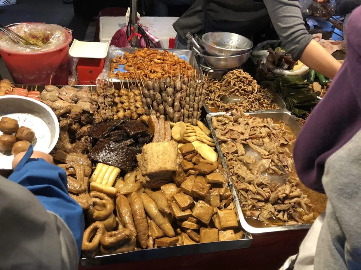 台北を代表する観光夜市の一つ!「饒河街観光夜市」で爆食い。