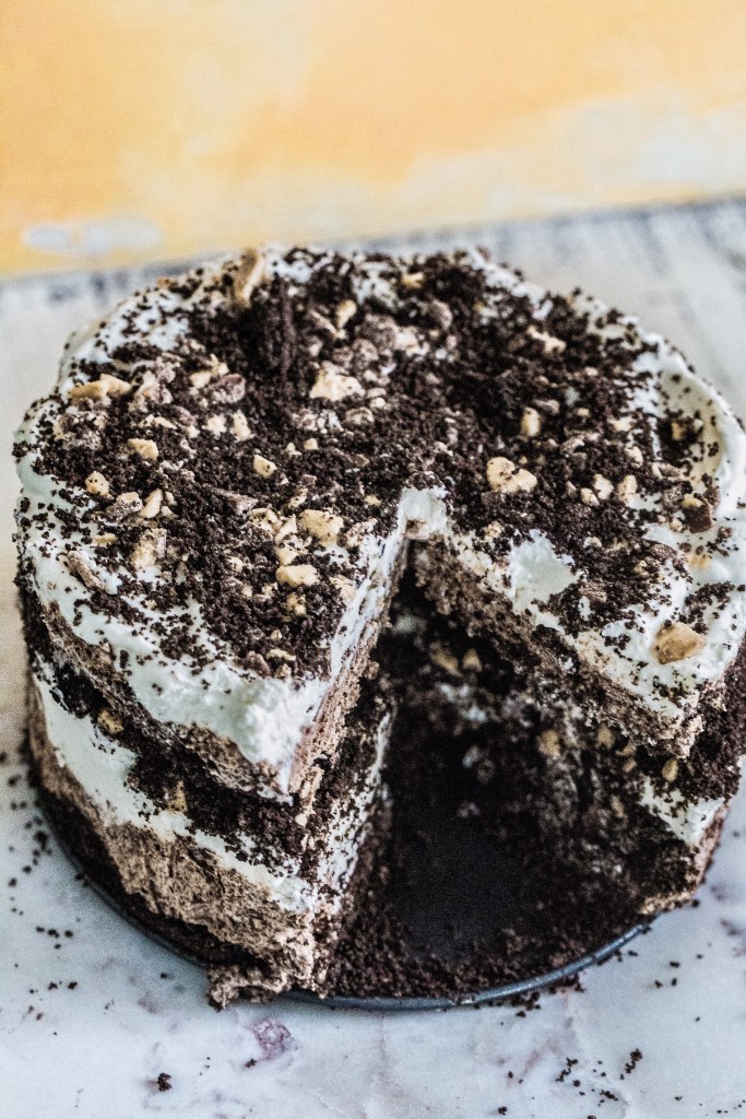Cookies and Cream Icebox Cake