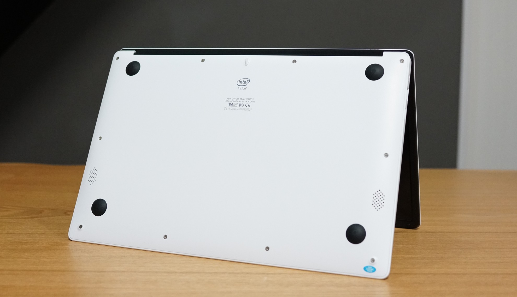 CHUWI LapBook 14.1 実機レビュー FHD・IPS・5GHzが使えて$208.99の14