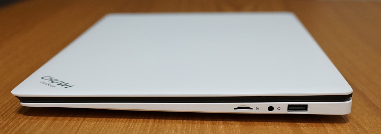 CHUWI LapBook 14型TFT液晶 軽量コンパクトノートパソコン CHUWI LapBook 14.1 実機レビュー FHD・IPS・5GHzが使えて$208.99の14