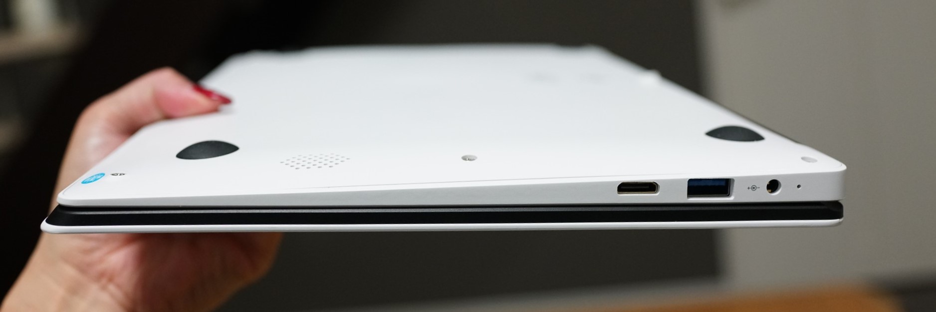 CHUWI LapBook 14.1 実機レビュー FHD・IPS・5GHzが使えて$208.99の14