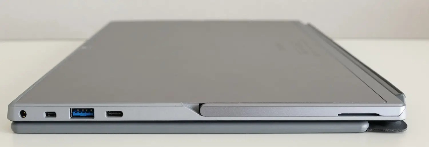 CHUWI UBOOK Pro　12.3インチ　CPU： m3-8100Y セール価格$339.99】CHUWI UBook Pro レビュー Core m3-8100Y・筆圧