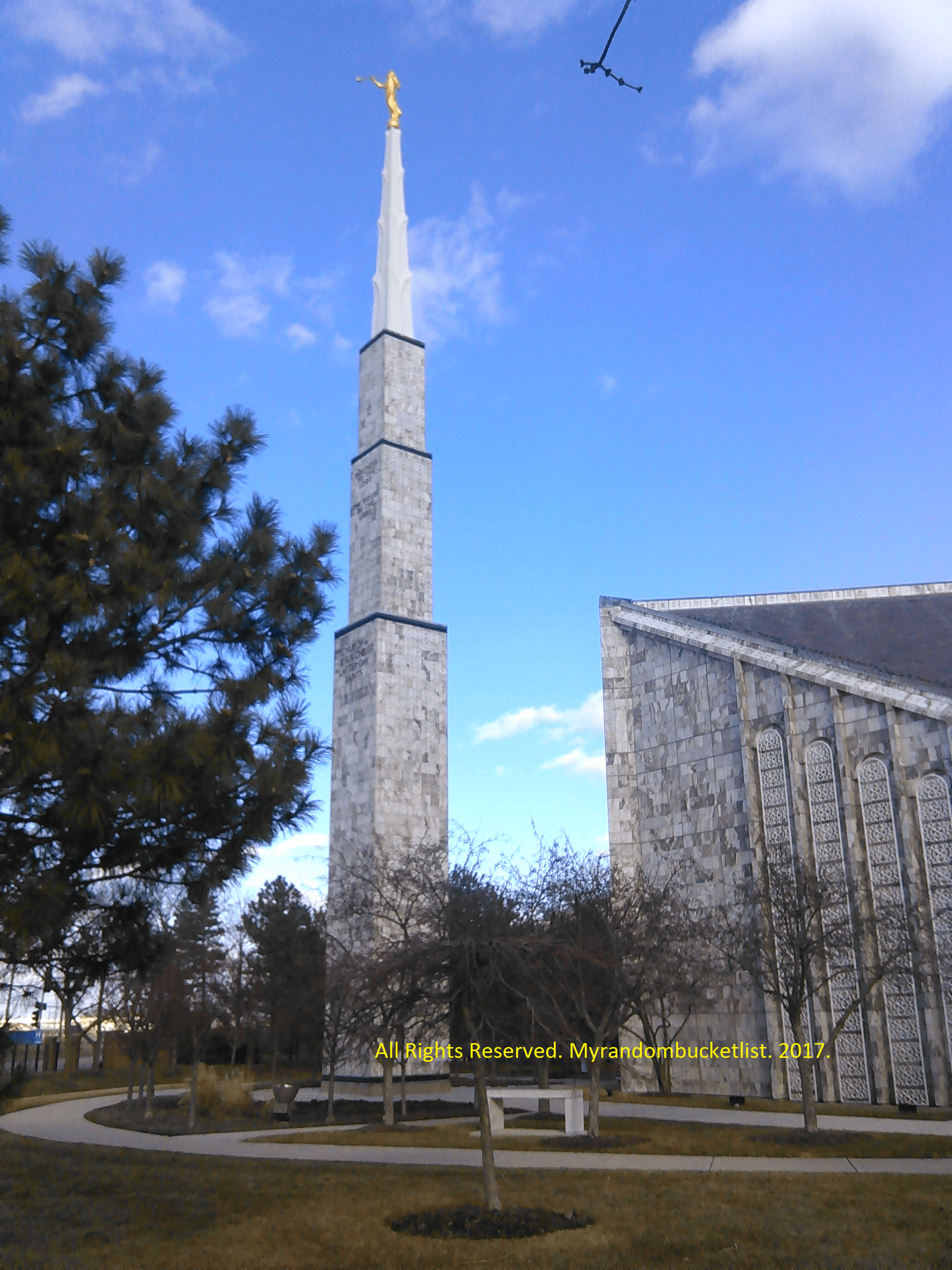 Chicago Illinois LDS Temple in Glenview, Illinois.