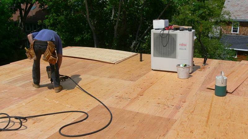 Flat roof construction