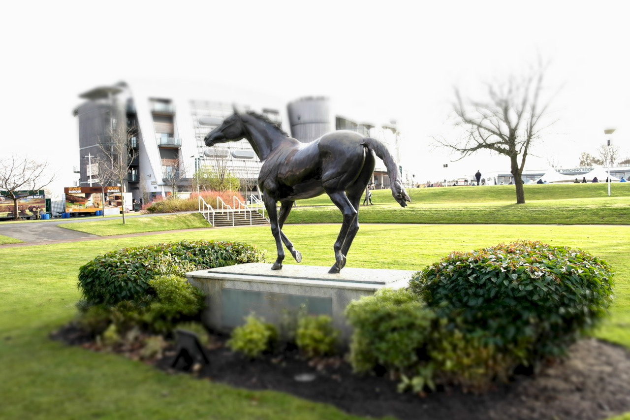 Red Rum statue at Aintree Racecourse