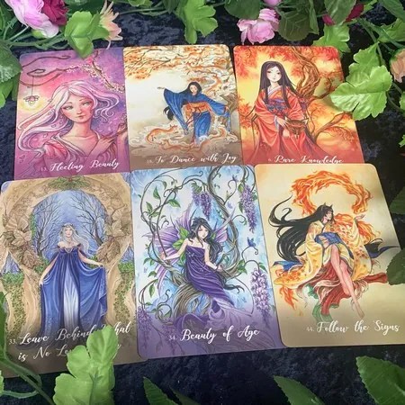 ルーシーキャヴェンディッシュFoxfire: The Kitsune Oracl Foxfire: The Kitsune Oracle : Cavendish, Lucy, Dillman