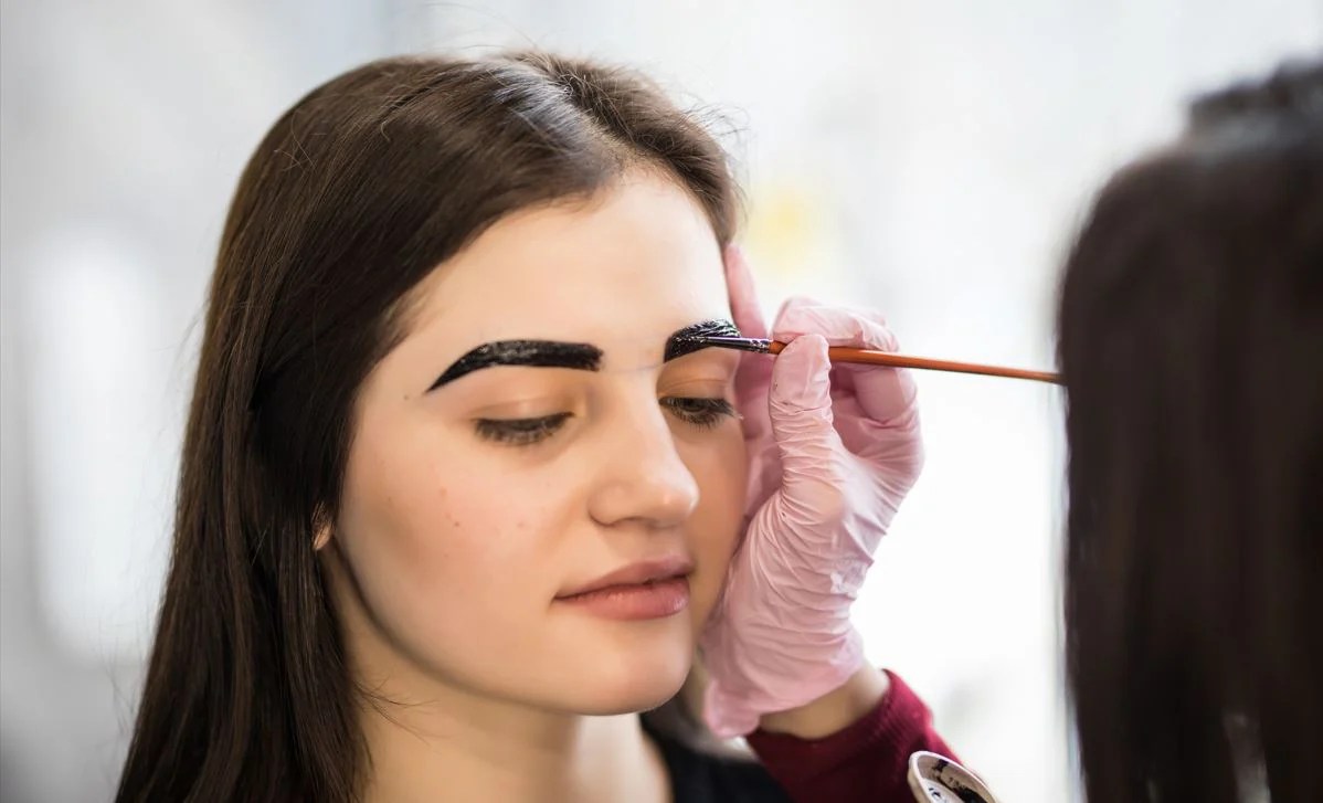 Henna Brows A Comprehensive Guide For Brow Tinting My Two Brows
