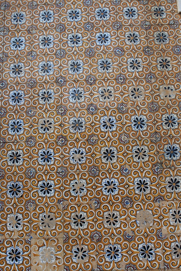 Portugese tile