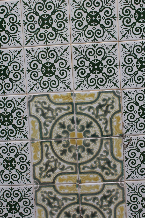Portugese tile
