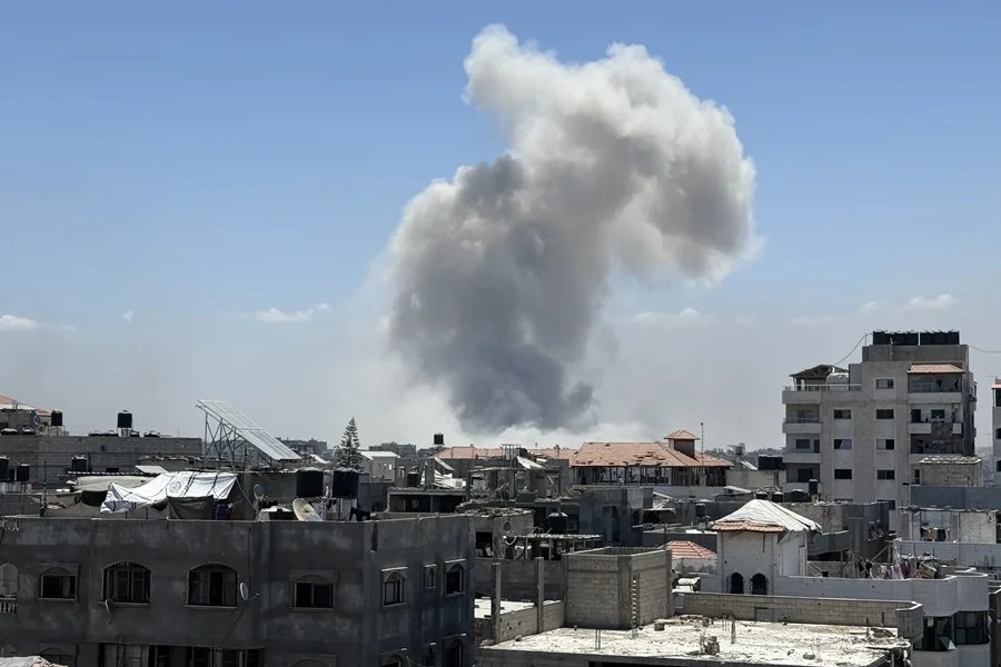 Sigue la holocausto: el Ejército de Israel aniquila a 6 niños y 11 personas más