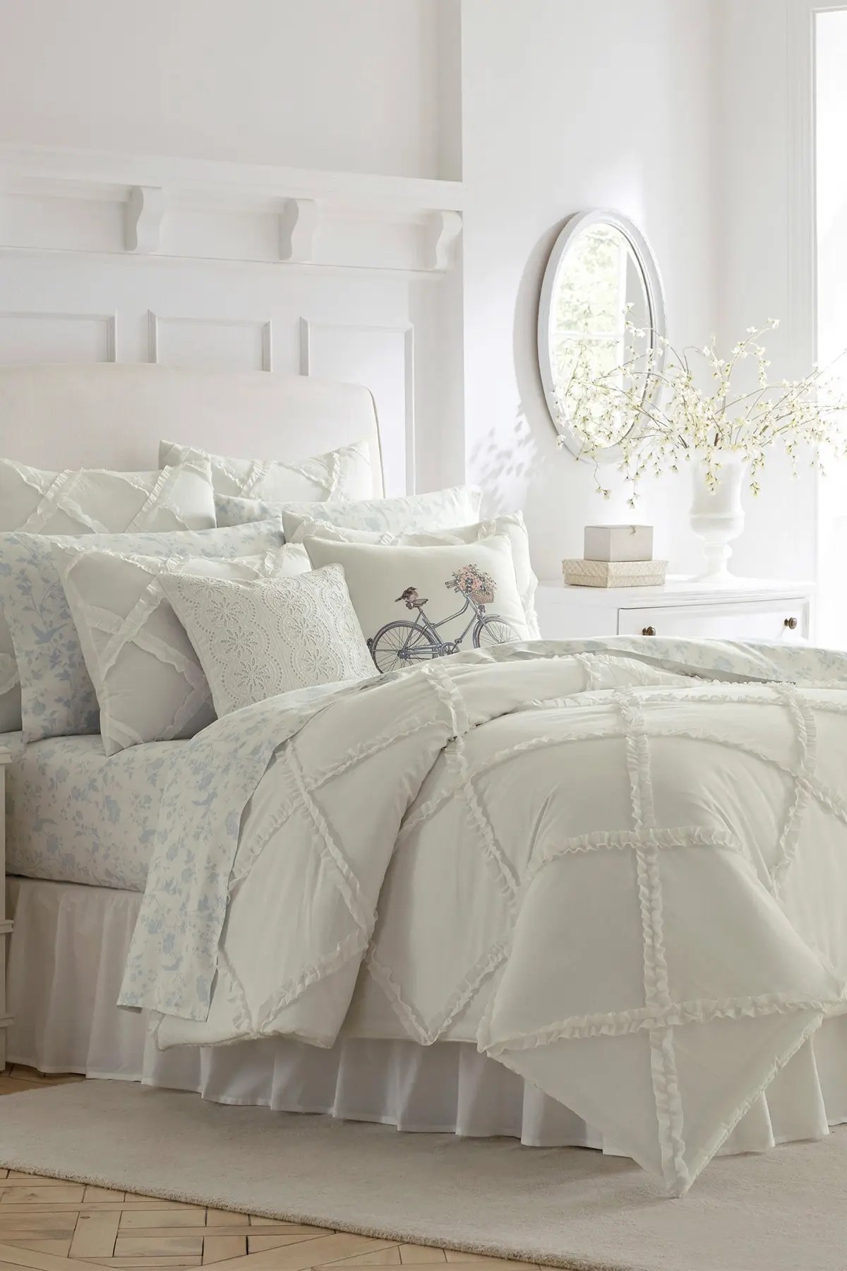 Frequent special offers and discounts up to 70% off for all products! laura ashley adelina white king comforter set nordstrom rack