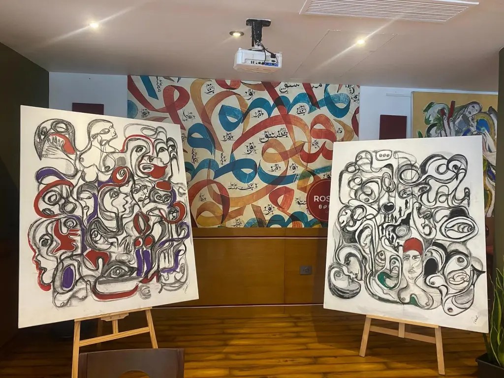 بين الأسود والأبيض: لميا خوري محفوظ ترسم أسئلة الوجود