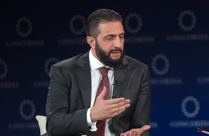 الشرع يصل إلى البيت الأبيض لـ لقاء ترامب
