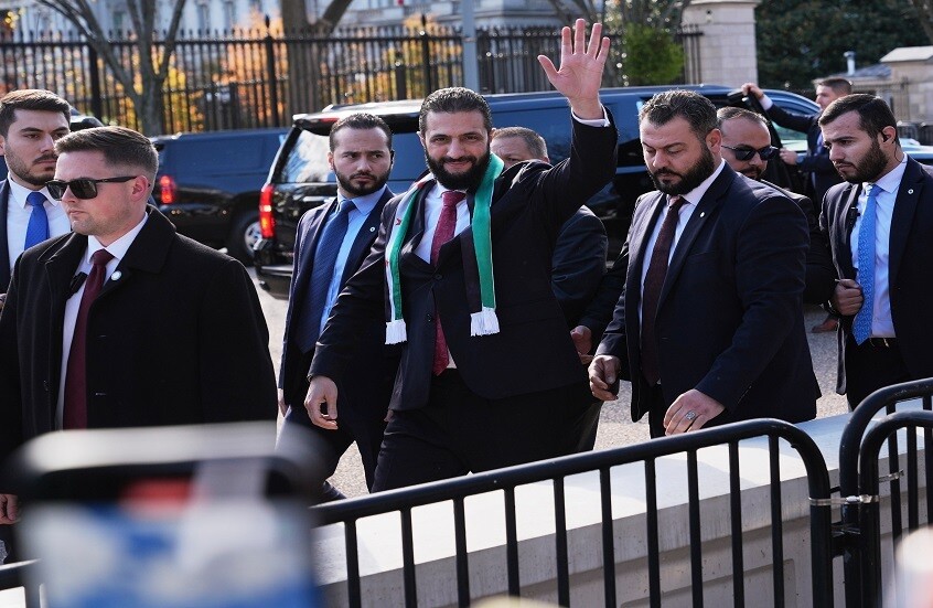 اسقبال حافل للشرع أمام البيت الأبيض (فيديو)